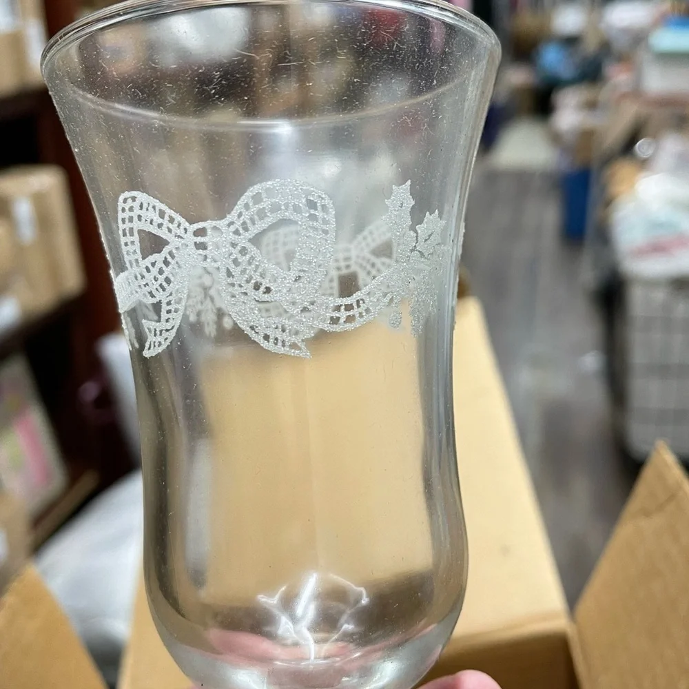 Home Interiors set of 4 Holly & Ribbon clear votives